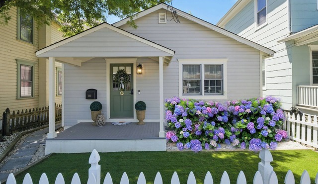 Quintessential Ocean Grove Cottage