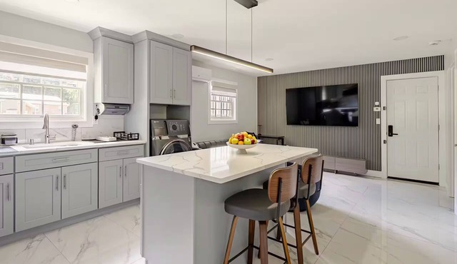 Relax in this modern Smart one-bedroom located in beautiful Woodbury New York.