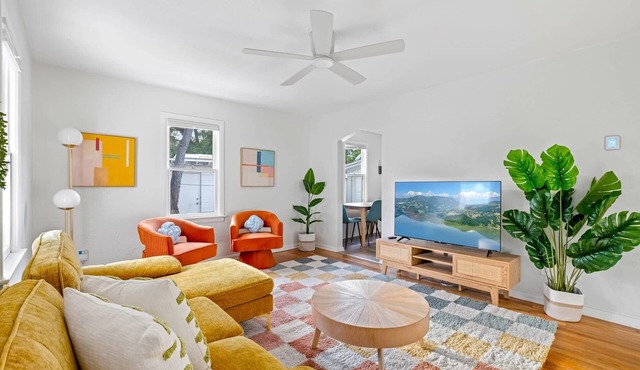 Relaxing 3BR home w/patio, fire pit & grill