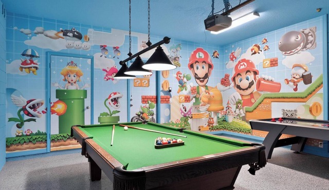 Renovated Villa w/Themed Bedrooms and Game Room!