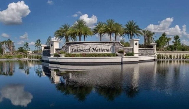 Resort Style 1st Floor Condo in Amazing Lakewood National Golf Community!