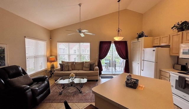 Right Direction Rentals 2 Bedroom Villa 9941