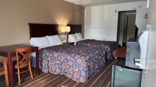 Rodeway Inn Dunmore in Dunmore