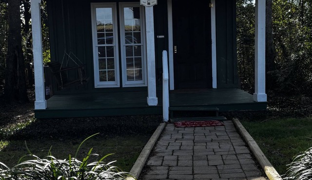 Row Cottages Mossy Oak Cottage
