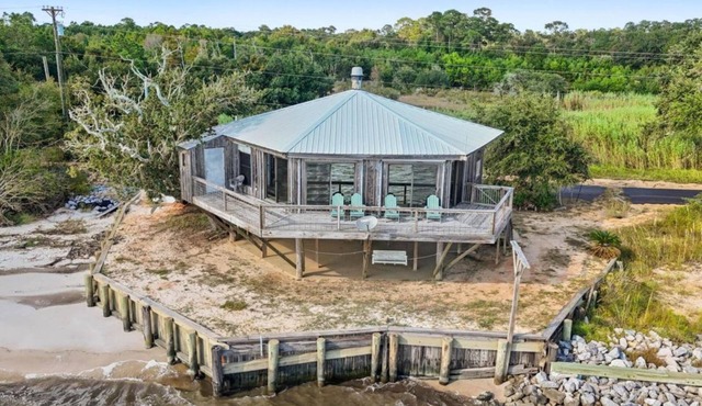 Rustic Retreat | Beach View