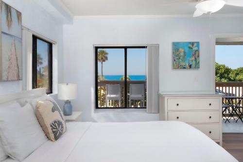 Sabal Palms Inn