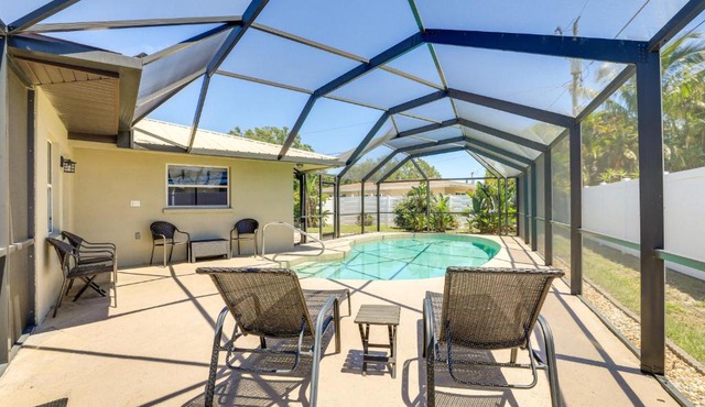 Sarasota House w/Private Pool - 4 Mi to Beach!