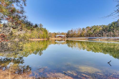 Scenic LaGrange Retreat! 3,600 Sq Ft, Pool Access