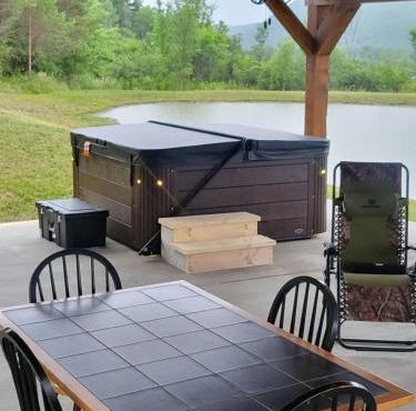 Scenic Mountain Lodge