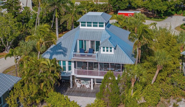 Seawatch 29 - Beach House - Sleeps 10 - Pet Friendly!