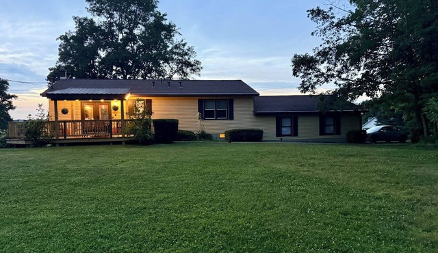 Secluded, elegant country home only 10 minutes from Downtown Ithaca!