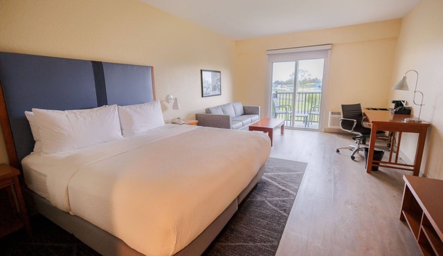SEVEN Sebring Raceway Hotel