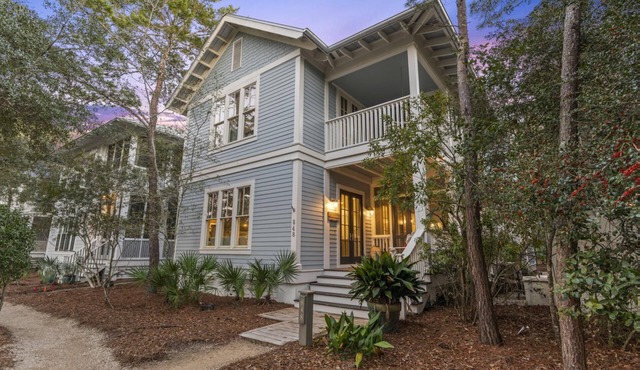 Shared Amenities w/LSV and Screened Porch