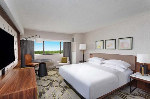 Sheraton Edison in Edison