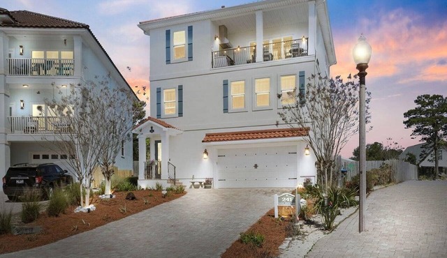 Shore Beats Work - Gulf Views, Pool, Elevator, Beach Access