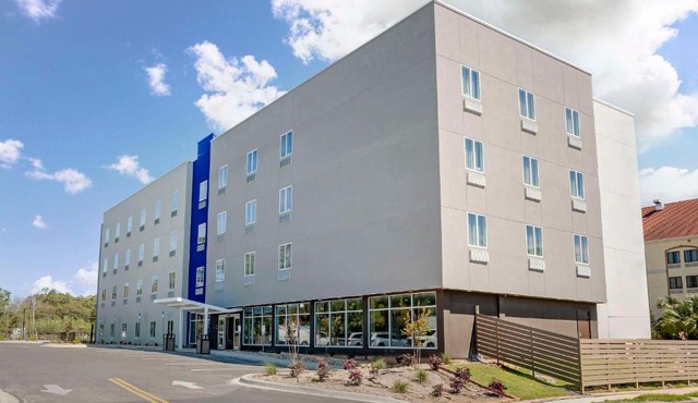 Sleep Inn & Suites Fort Walton Beach - Destin West