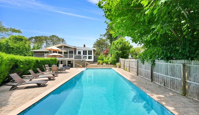 Southampton Gem House with Beautiful Heated Pool
