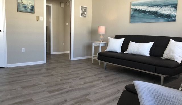 Spacious 2nd fl- two bedroom Condo F