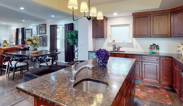 Spacious Family Friendly Grosse Pointe Woods Beauty in Grosse Pointe Woods