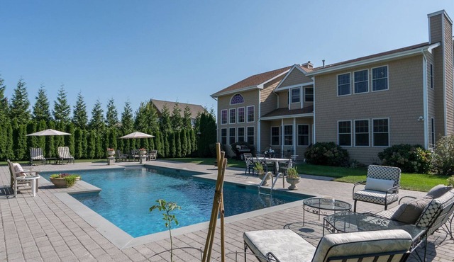 Spacious Master Bedroom Suite, Stone Chef's Eat-In Kitchen, Close to.