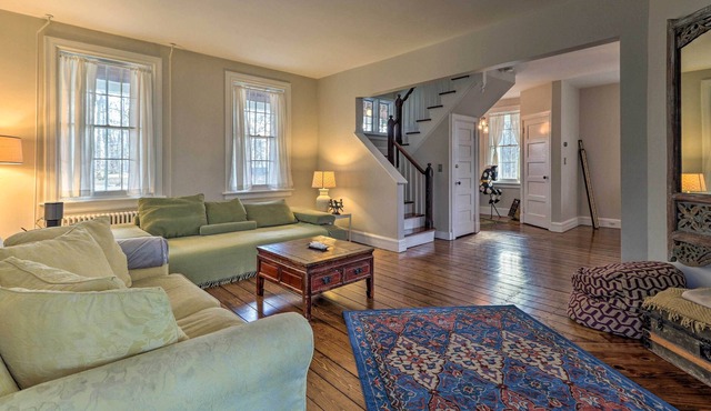 Spacious Stone Ridge Family Home: 6 Private Acres!