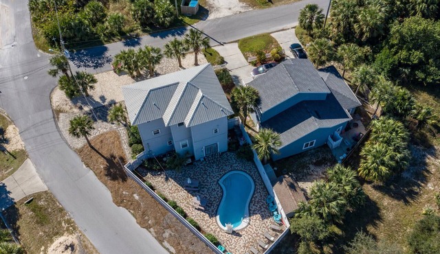 Spectacular Gulf View Beach House- Private Pool, Sleeps 12