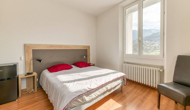 Studio '104' with shared pool, shared terrace and Wi-Fi in Arvillard