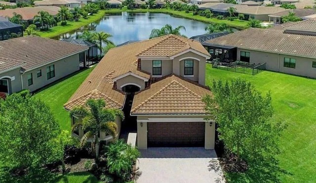 Stunning Executive Home in Gated Community