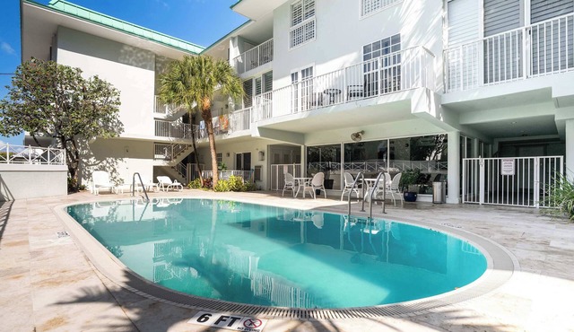 Stylish Apartment in the Heart of Key Biscayne