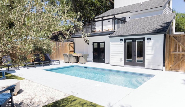 Summer Special! Newly updated home with pool!