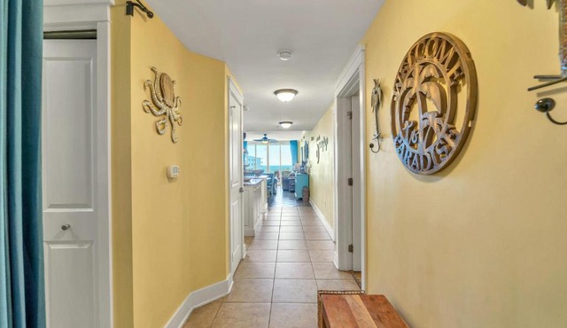Sunny Daze Will Brighten Your Stay Let The Sun Shine In Waterscape C502
