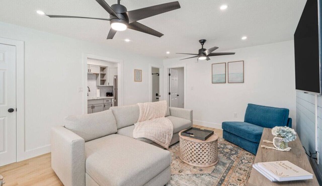 Sunny Haven #625: 1BR Townhome in Fort Walton