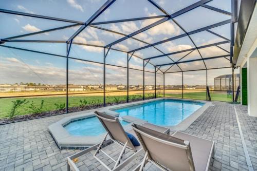 Sunset On The Hill Huge 10 Bedroom Private Pool! villa
