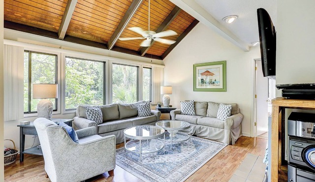 Sunset Rentals | Night Heron 55