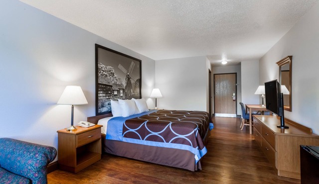 Super 8 by Wyndham Cobleskill NY