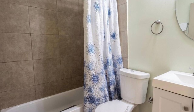Superb 3-bedroom apartment walking distance to the historical in Buena Vista