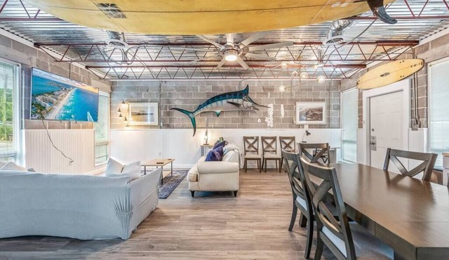 Surf Loft: cool, chill & convenient 2 all the fun!