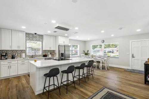 Tampa Vacation Rental ~ 3 Mi to Downtown!