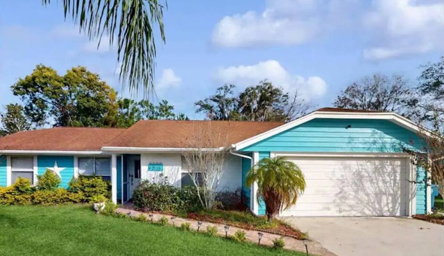 The blue house