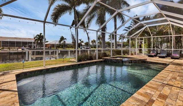 The Ultimate 5 Star Villa with Private Pool on Charlotte Harbor Area, Charlotte County Villa 5479