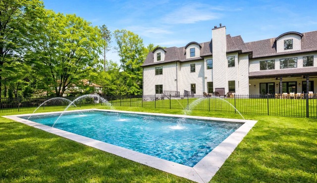 The Velvet Pearl Estate Hosted by Stayshores