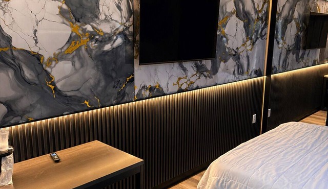 The Vine Hotel Bronx
