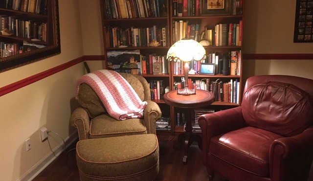 Three Room Suite - Sleeps 6 in Farmhouse on rural sheep and goat farm. in Jefferson