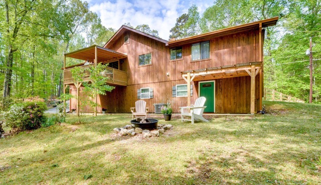 Tranquil 1-bedroom apartment with AC in charming Toccoa