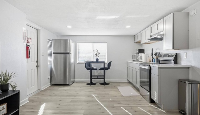 TT Flagler Breeze 1 - Steps from the sea