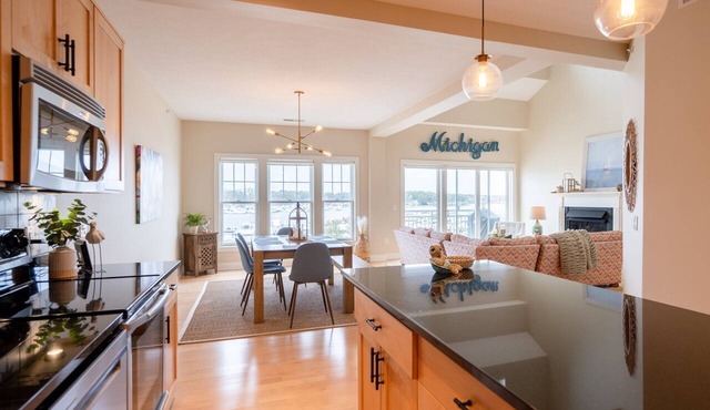 Two Story Upscale Condo w/Amazing Lake Views