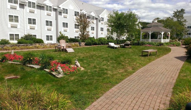 Two Trees Inn
