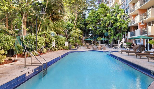 Upscale Suite Retreat w/Kitchen , Pool Access | 0.4 mi to CocoWalk Shopping