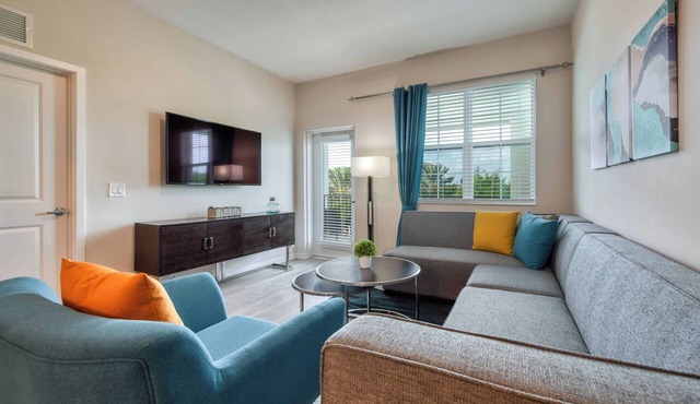 VCR4-304 - 3BR Condo Near All Attactions