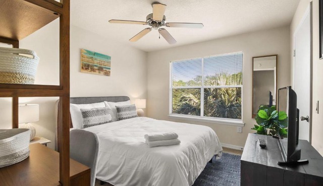 Viagem Beautiful 2BR w Balcony Pool Gym Tennis